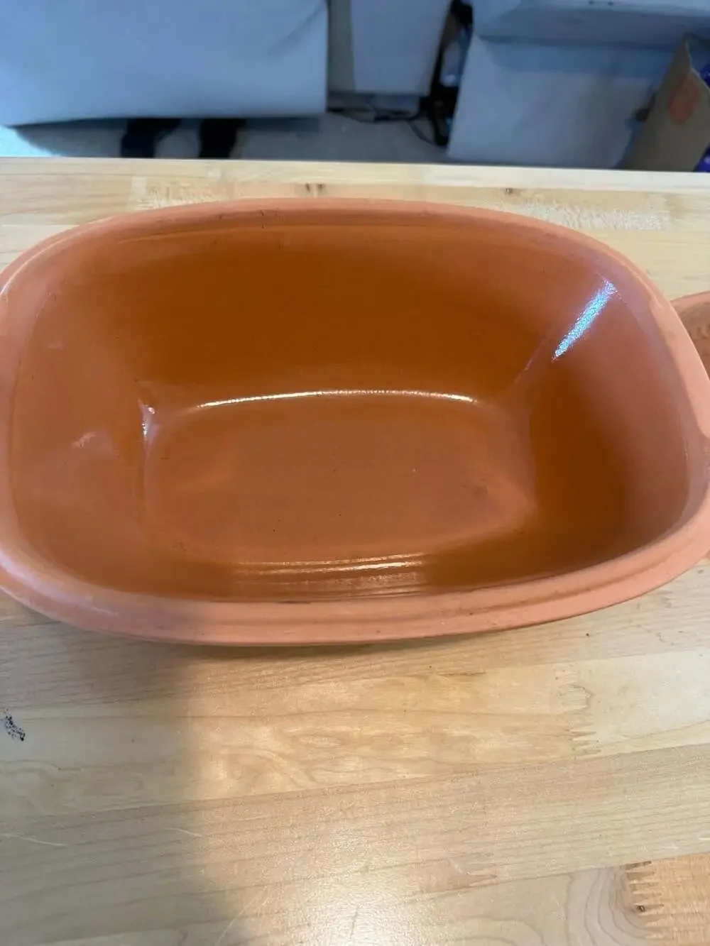 Römertopf Clay Baker Terracotta Roaster and Casserole Pot with Embossed Lid
